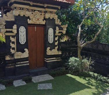 Mengwi Villa | 300 m² Villa ∙ 3 bedrooms ∙ 6 guests