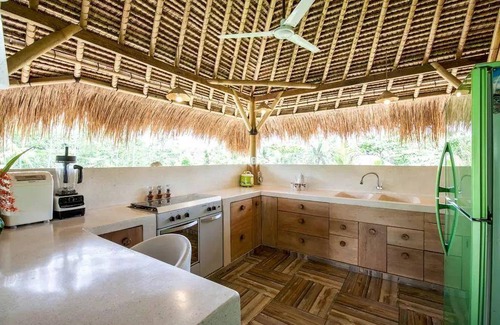 Penatih Villa | 300 m² Villa ∙ 5 bedrooms ∙ 9 guests