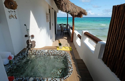 Villa Juarez Villa | 337 m² Villa ∙ 6 bedrooms ∙ 13 guests