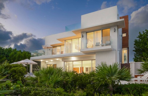 Ocean Point House | 372 m² House ∙ 3 bedrooms ∙ 7 guests