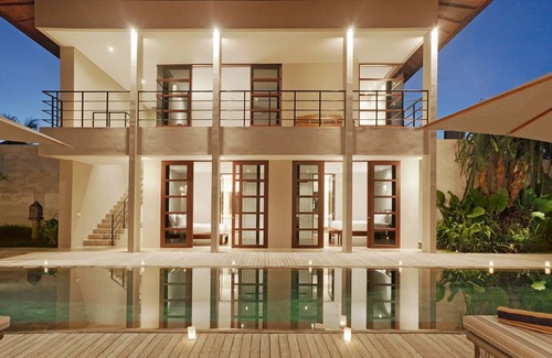 Bukit Villa | 4 Bedrooms Modern Tropical Jimbaran Private Pool Villa, sleeps 8 guests, staff
