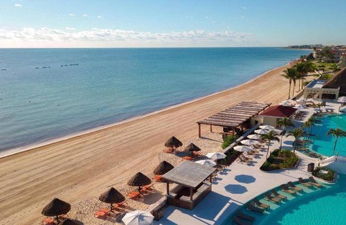 Cancun Resort | 484 m² Resort ∙ 127 guests