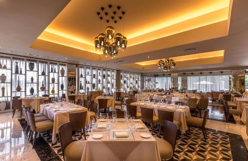 Cancun Resort | 484 m² Resort ∙ 127 guests