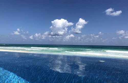 Villa Juarez Villa | 486 m² Villa ∙ 5 bedrooms ∙ 10 guests