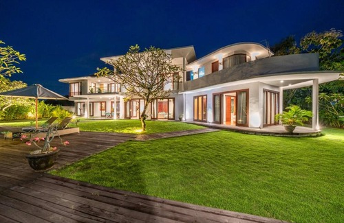 Jimbaran Villa | 500 m² Villa ∙ 4 bedrooms ∙ 8 guests