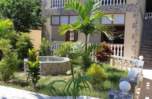 Baie Ste Anne Apartment | 56 m² Apartment ∙ 2 bedrooms ∙ 3 guests