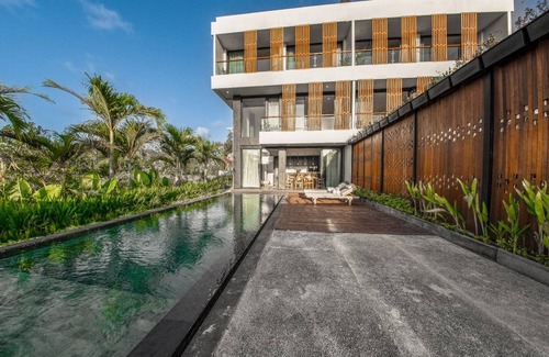 Jimbaran Villa | 600 m² Villa ∙ 6 bedrooms ∙ 14 guests