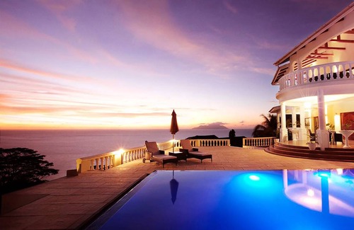 Glacis Villa | 70 m² Villa ∙ 4 bedrooms ∙ 10 guests