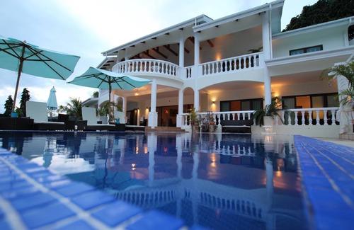 Glacis Villa | 70 m² Villa ∙ 4 bedrooms ∙ 10 guests
