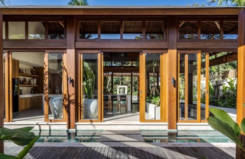 Peliatan House | 800 m² House ∙ 5 bedrooms ∙ 10 guests