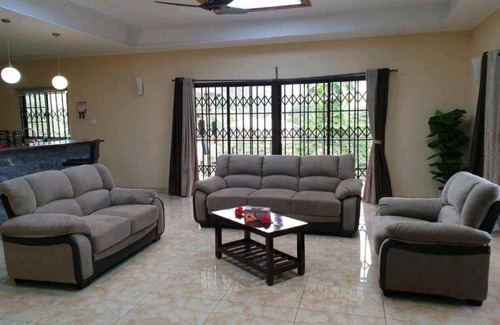 Beau Vallon House | 900 m² House ∙ 1 bedroom ∙ 6 guests