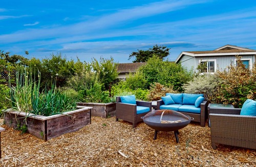 Westside Santa Cruz House | 98 m² House ∙ 3 bedrooms ∙ 6 guests