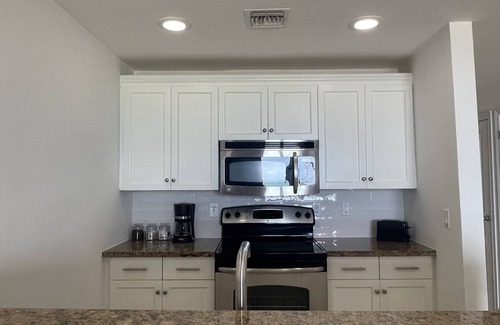 The Bight Condo | AquaBLU Ocean View Studio