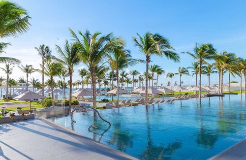 Playa Mujeres Condo | Beautiful 2 bedroom Condo for Winter Holiday's in a 5 star resort in Cancun