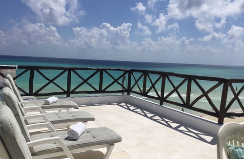 Downtown Condo | Beautiful Condo with Spectacular Ocean View!