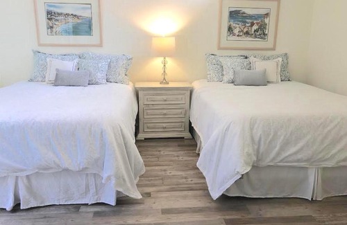 Capitola House | Beautiful Ocean View Condo in Capitola Village
