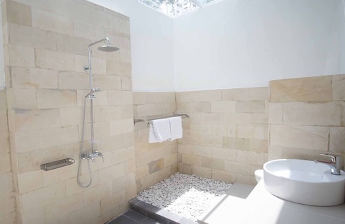 Ungasan Apartment | Brand New Villa Among All Beaches