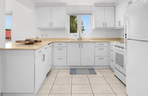 Venetian Road Settlement Apartment | Brand New 2 Bedroom - Centrally Located