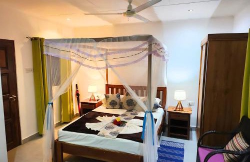La Passe Bed & Breakfast | Buisson Guesthouse