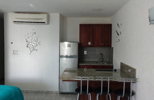 Zona Hotelera Apartment | Cancun Studio Front Beach