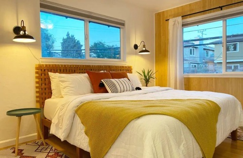 Capitola House | Capitola Nest: 1 Bedroom Suite with Living/Kitchen