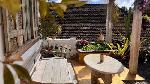 Candikuning Hostel | Chakra Tavern