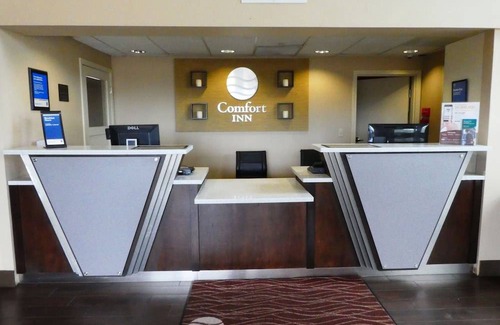 Las Lomas Hotel | Comfort Inn Watsonville