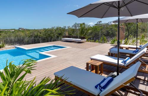 Long Bay Apartment | Coral I Long Bay Retreat I Luxury Stay Near Grace Bay & Long Bay Beach