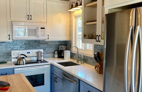 Rio del Mar House | Cozy Beach Cottage for 30 Day Rentals