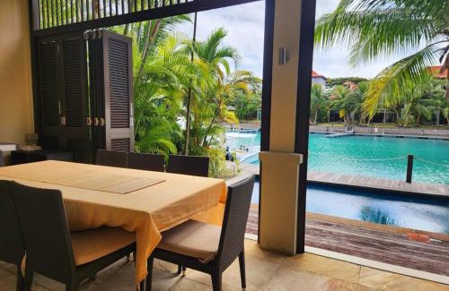 Eden Island House | Eden Island House - Onyx