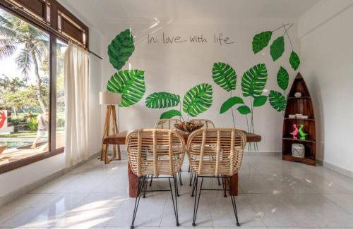 Ubud Villa | Family Paradise Villa, Shared Pool, Jungle & Rice Field Views