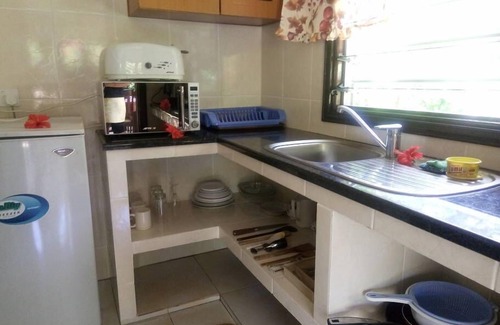 La Digue House | FLER KOKO bungalow in Coconut du Rocher 5 minutes from beaches