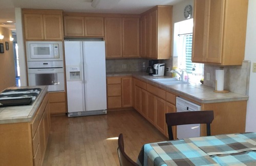 Capitola House | Gorgeous 3 Bedroom house close to the Beach!