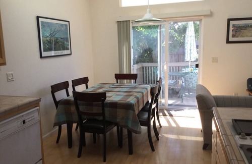 Capitola House | Gorgeous 3 Bedroom house close to the Beach!