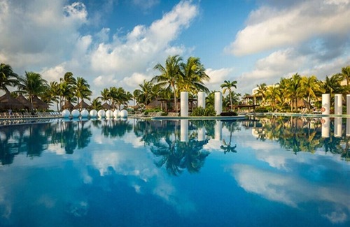 Villa Juarez Hotel | Grand Bliss Master Room - Riviera Maya