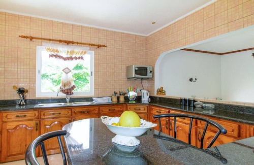 Mare Anglaise House | Holiday house Beau Vallon for 2 - 7 persons with 3 bedrooms - Holiday house