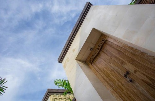 Sidakarya Hotel | Kayu Suar Bali Luxury Villas and Spa