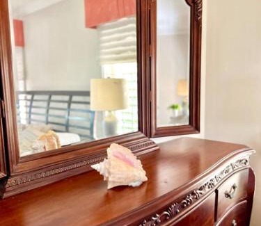 Blue Mountain Apartment | King Bedroom Suite at ParadiseOneVilla Turks and Caicos Islands