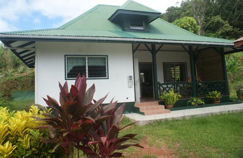 La Digue House | La Bel Zilwaz Guesthouse
