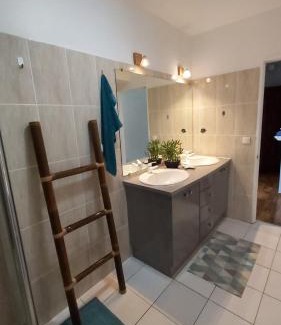 Papeete Apartment | Large apartment with sea view and Papeete