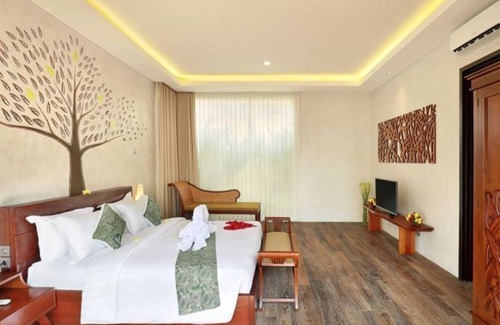 Kampial House | Luxurious MRC 2-Bedroom Villa #B5