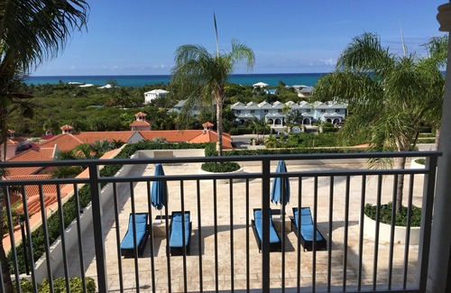 The Bight Apartment | ☀️ 🏖 Modern Ocean View Studio at La Vista Azul 🏝☀️