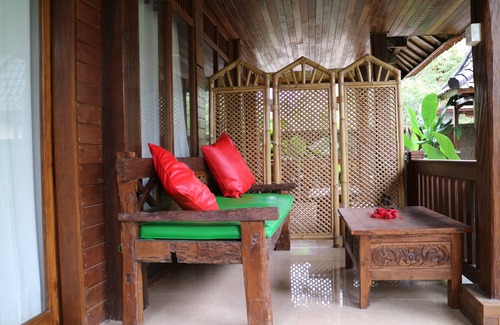Lodtunduh House | NINGMAS HOUSE 2 is a unique old style wooden JOGOLO house