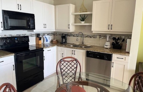 The Bight Condo | Oceanfront second floor directly on Grace Bay Beach