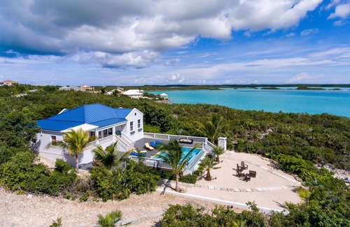 Ocean Point Villa | Oceanfront Villa-Panoramic Views-Private Beach-Infinity Edge Pool