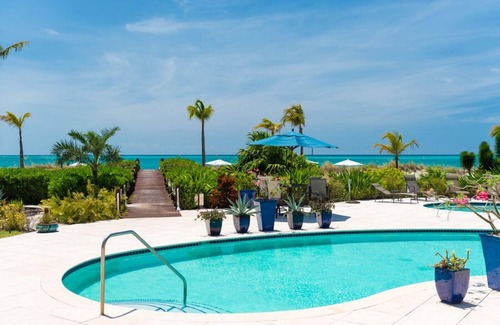 Grace Bay Condo | Penthouse Suite at Grandview in Grace Bay