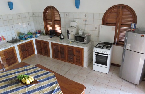 Praslin Island House | Praslin: house/villa - Praslin in front of the sea