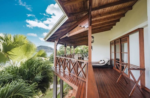 Port Glaud Villa | Private Ocean View Villa 5