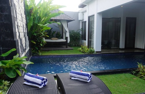 Seminyak Villa | Private pool villa, Best location near Seminyak