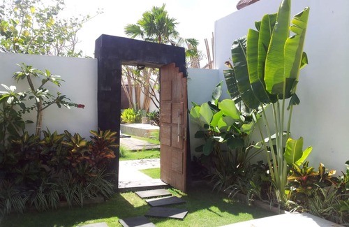 Seminyak Villa | Private pool villa, Best location near Seminyak